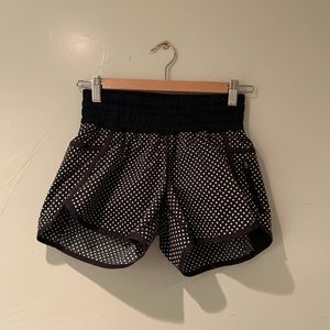 Lulu lemon polka dot shorts
